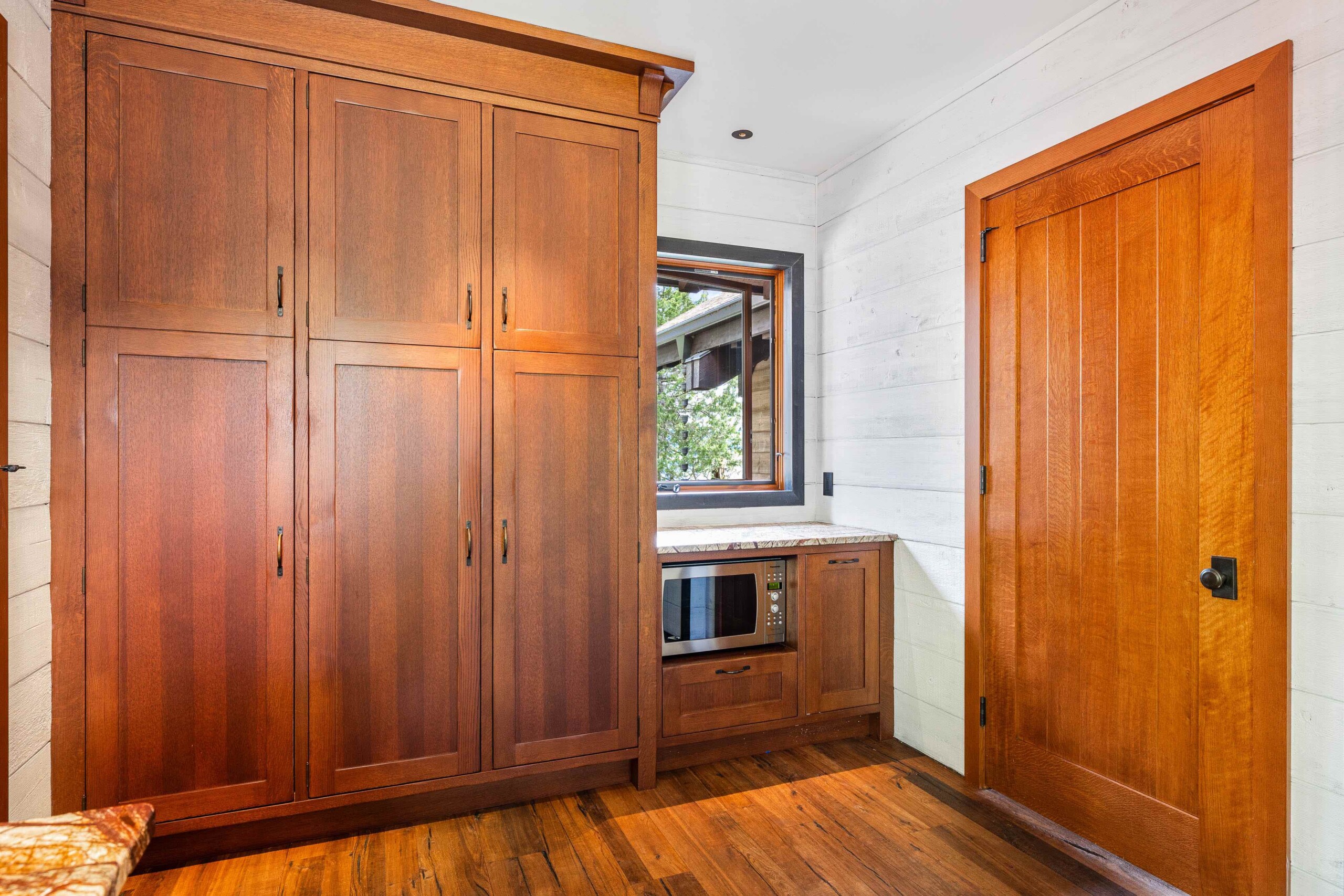 33-2 810-sunset-dr-28