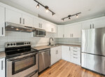 304 128 W 8th St Vancouver 08